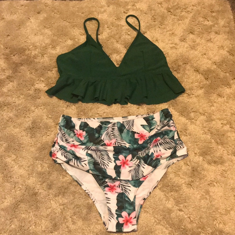 NWOT High Waisted Floral Print Bikini